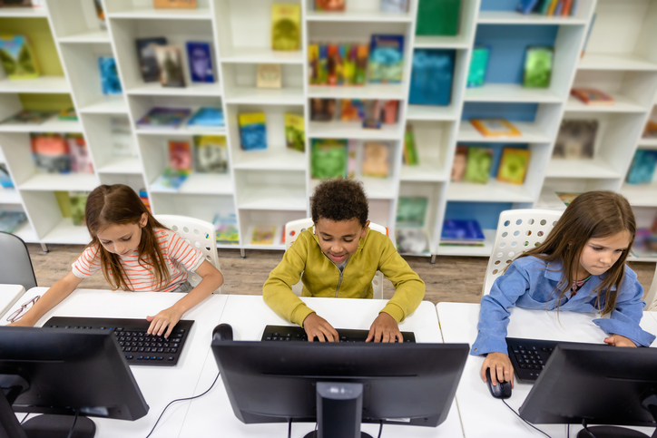 7 Smart Online Safety Tips for Kids