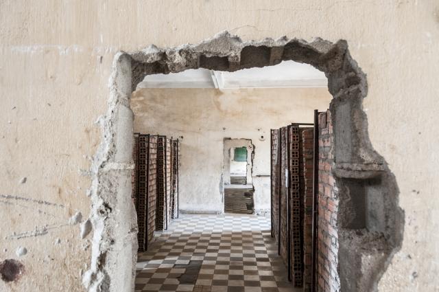 Teach Human Rights: Genocide & Becoming a Human Rights Defender