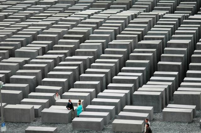 How Should We Remember? | Holocaust Memorials