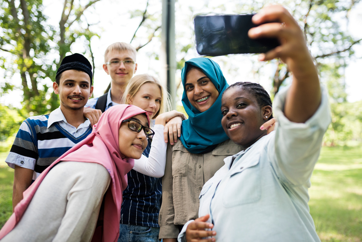 Do smartphones cause sleep problems, anxiety and depression in kids?
